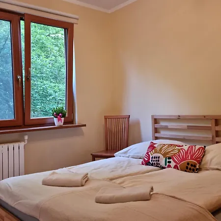 3 Pokojowy-75m2- Blisko Morza Z Parkingiem ミエンジズドロイェ