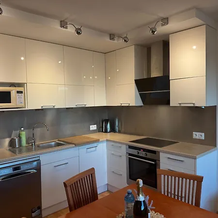 Διαμέρισμα 3 Pokojowy-75m2- Blisko Morza Z Parkingiem *