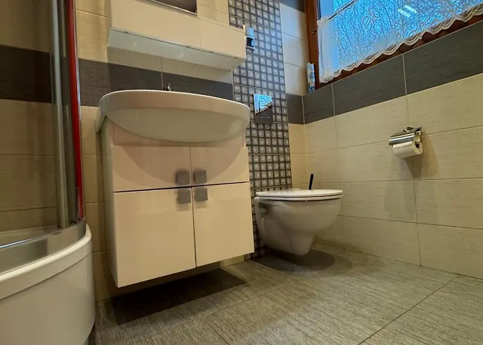 3 Pokojowy-75m2- Blisko Morza Z Parkingiem